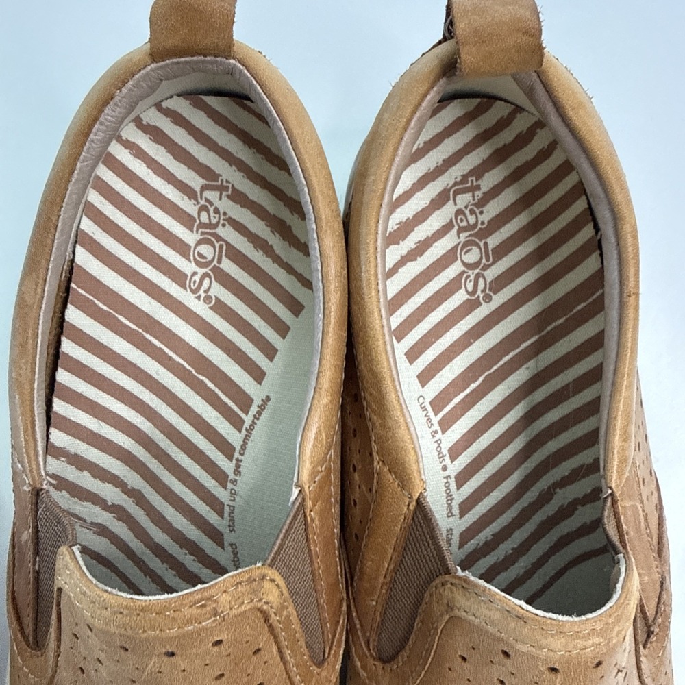 TAOS Court Shoes Slip-On Size 8 Caramel Brown Leather Sneakers Loafers NEW - Picture 5 of 9